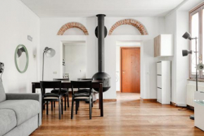 Spacious apartment with terrace in Porta Venezia